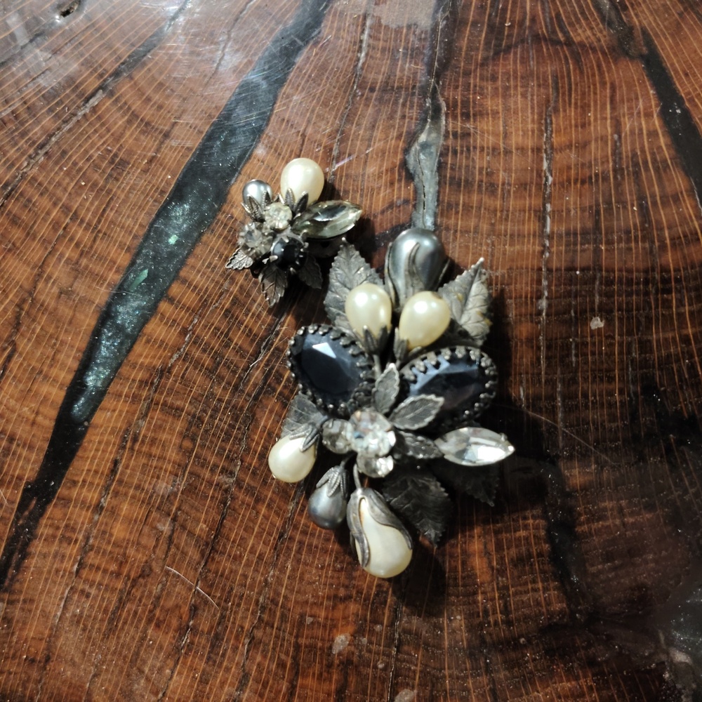 Vintage Regency Brooch Faux Pearl Rhinestone Black Glass Floral Pin 1950s